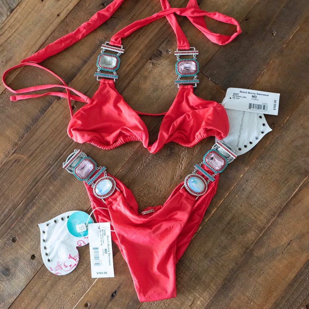 Beach Bunny - Material Girl - $325